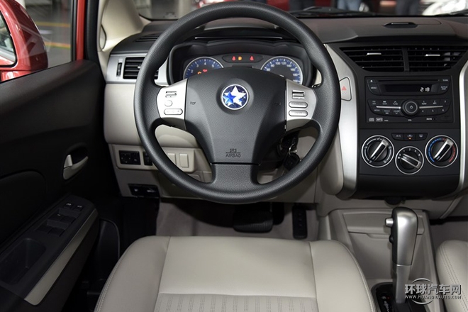 2015款 1.6L 自動(dòng)豪華版