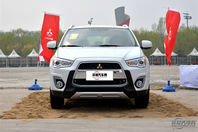 2015款 2.0L 自動兩驅精英版