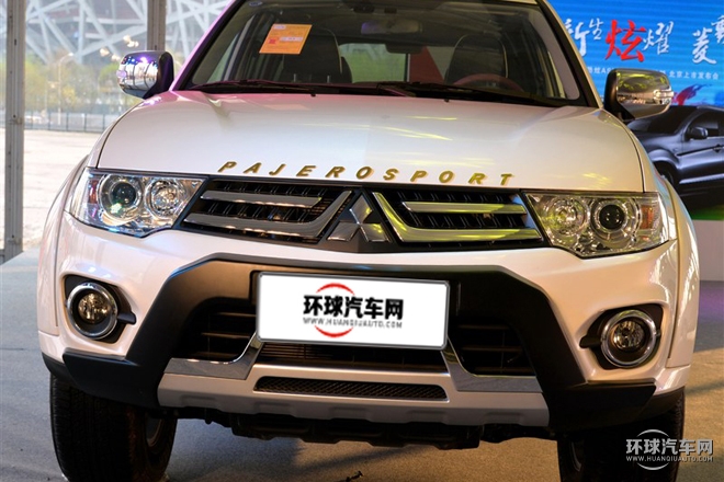 2015款 3.0L 自動四驅旗艦版