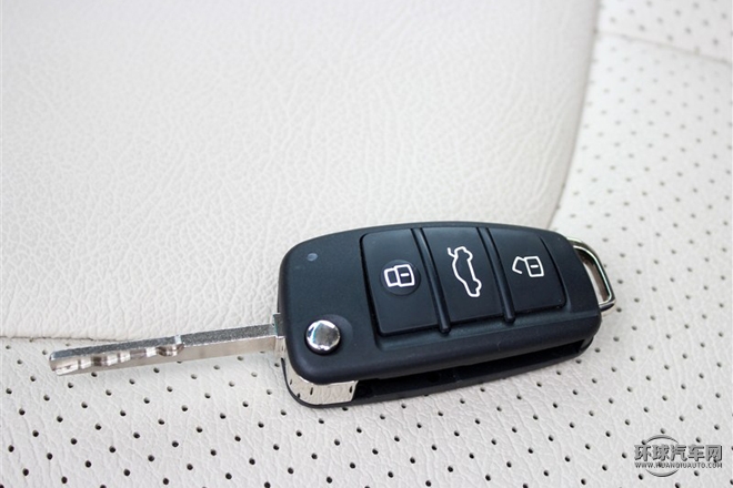 2015款 1.8L 手動寬悅版