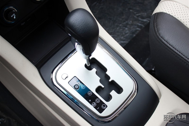 2015款 1.8L 手動寬悅版