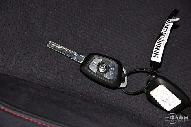 2015款 1.5T 手動都市型