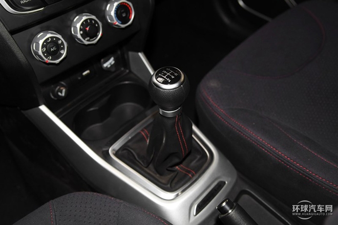 2015款 1.5T 手動都市型