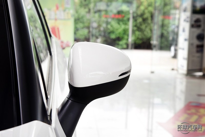 2015款 1.5T 手動都市型