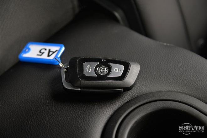 2015款 1.5T 自動精英型