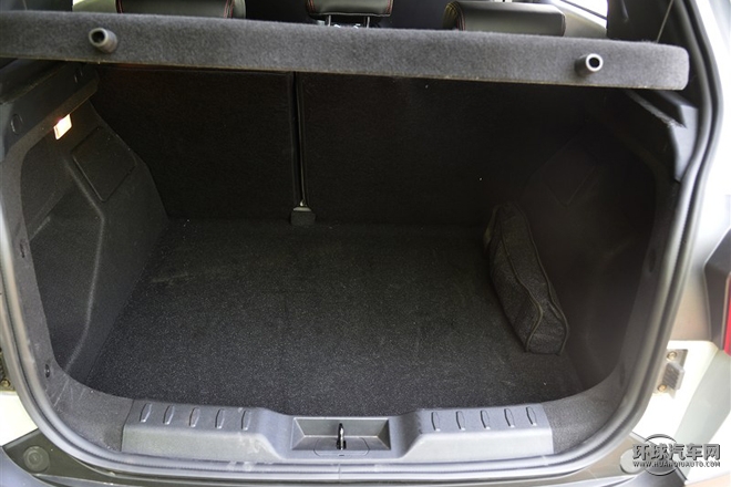 2015款 1.5T 自動旗艦型