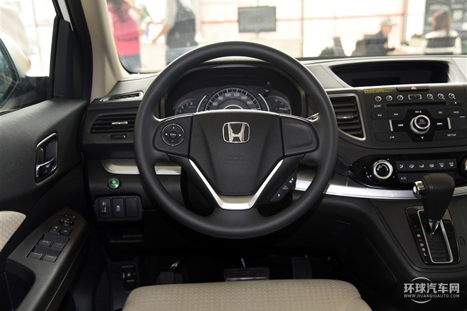 2015款 2.0L 兩驅都市版