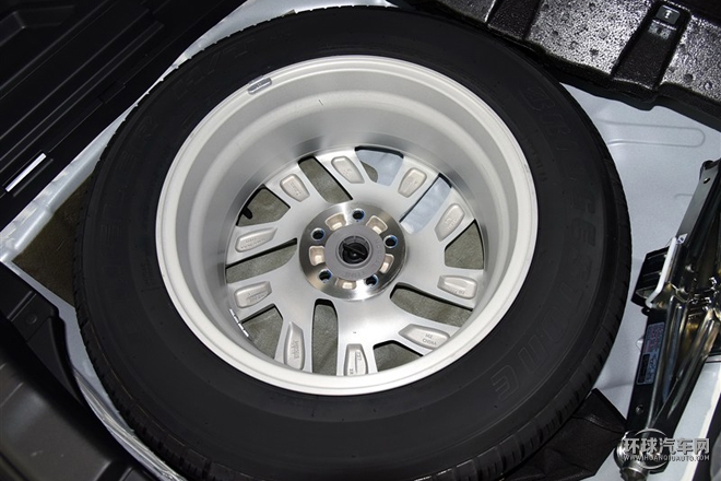 2015款 2.4L 兩驅豪華版