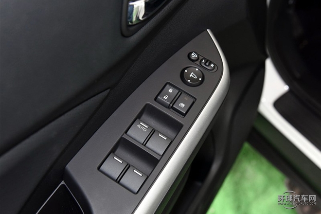 2015款 2.4L 兩驅豪華版