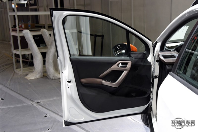 2015款 1.6THP 羅蘭·加洛斯版