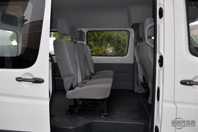 2015款 2.8T短軸商運版ISF2.8s4129P