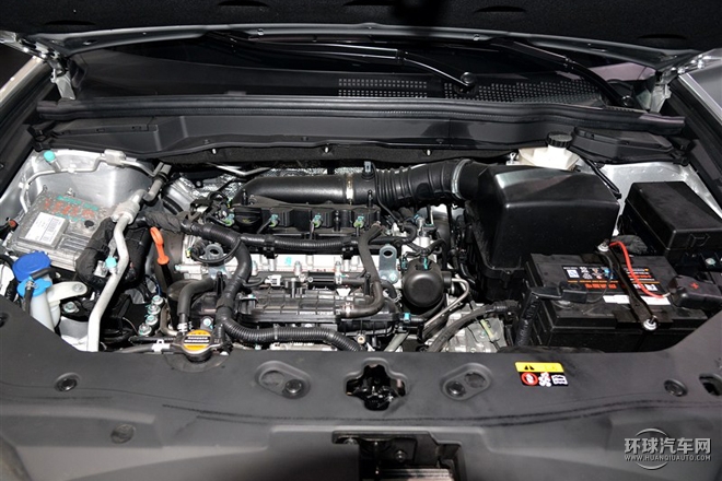 2015款 2.0T 手動四驅尊貴型