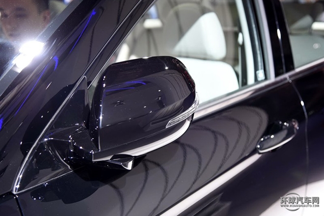 2015款 2.0T 手動四驅(qū)尊貴型