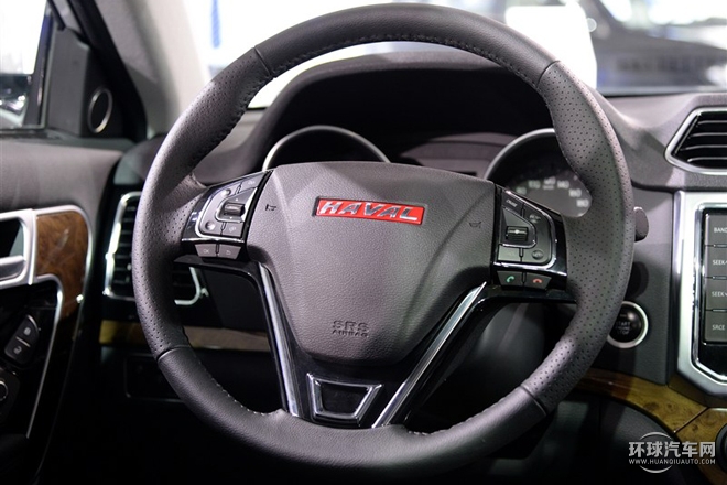 2015款 2.0T 自動(dòng)兩驅(qū)尊貴型