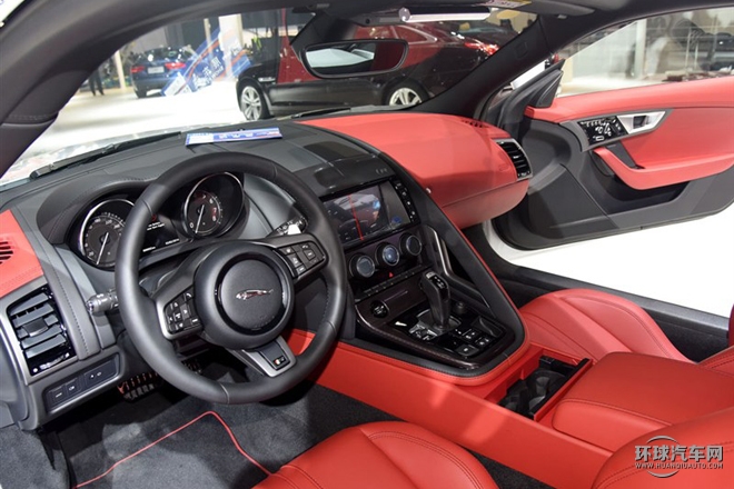 2016款 5.0T R 四驅(qū)硬頂版