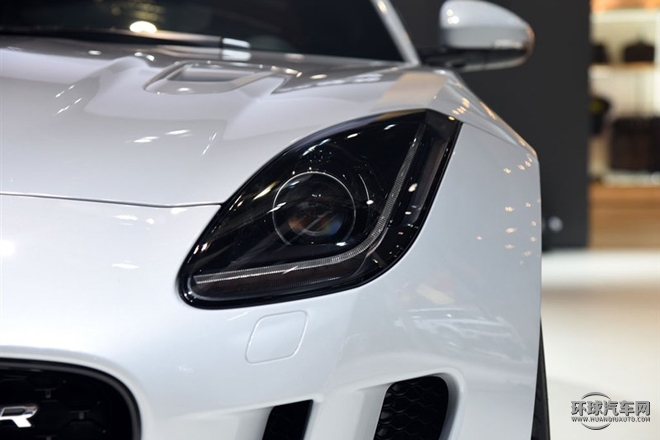 2016款 5.0T R 四驅(qū)硬頂版