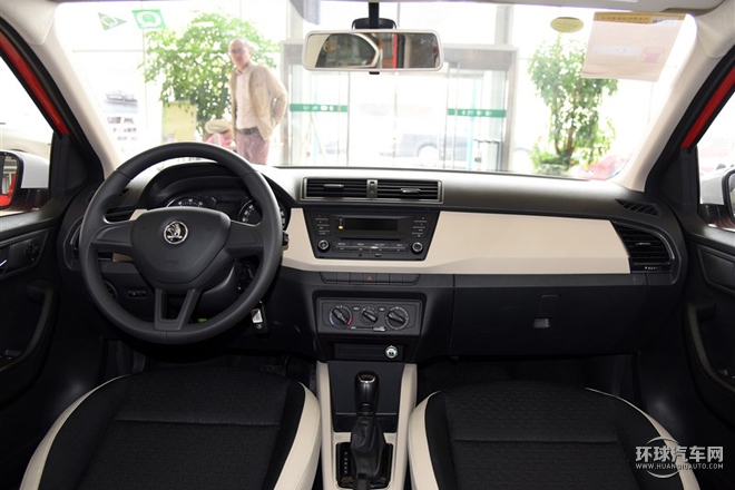 2015款 1.4L 自動創行版