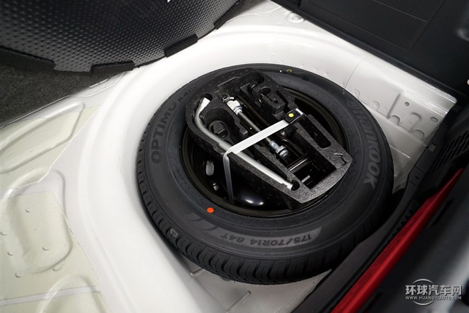 2015款 1.4L 自動前行版