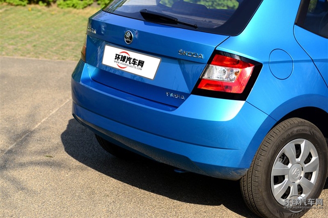 2015款 1.4L 自動前行版