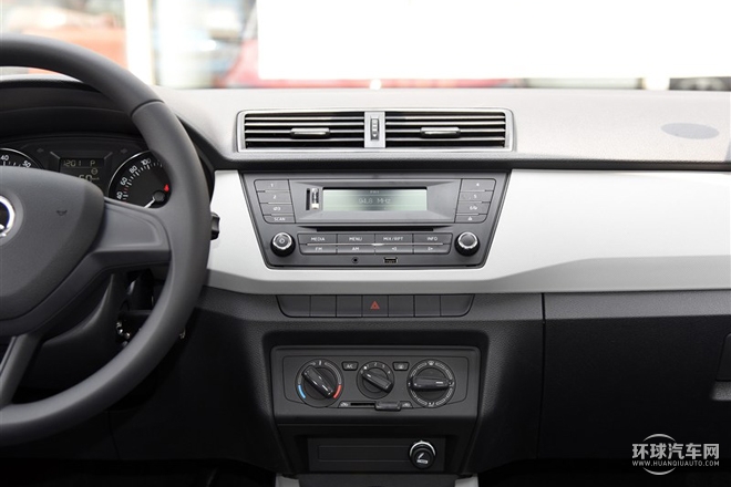 2015款 1.6L 自動創行版