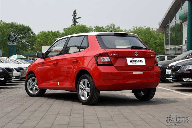 2015款 1.6L 自動創行版