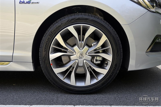 2015款 1.6T GLX領先型