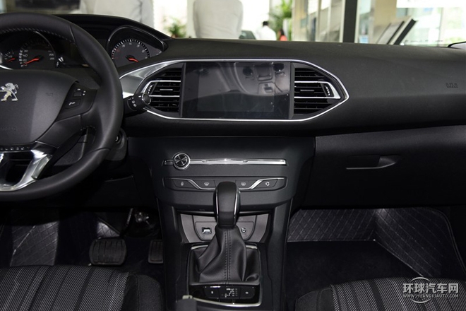 2015款 1.2T 自動(dòng)勁馳版