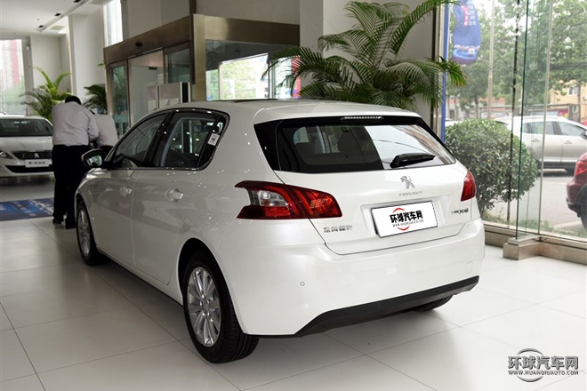 2015款 1.2T 自動勁馳版