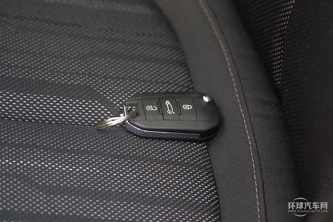 2015款 1.2T 自動尚馳版