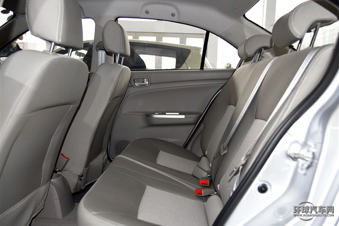 2015款 1.4L 手動美滿型