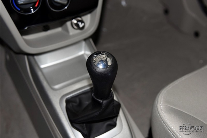 2015款 1.4L 手動美滿型