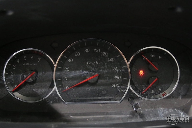 2015款 1.4L 手動(dòng)幸福型