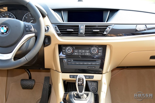 2015款 xDrive20i M運(yùn)動(dòng)限量型