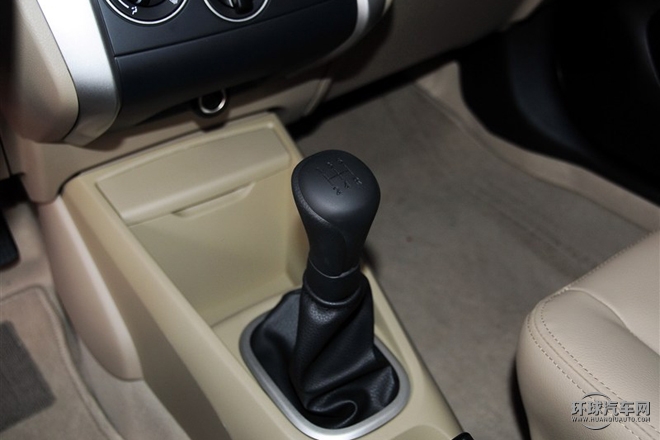 2015款 1.6L 手動北斗導(dǎo)航版