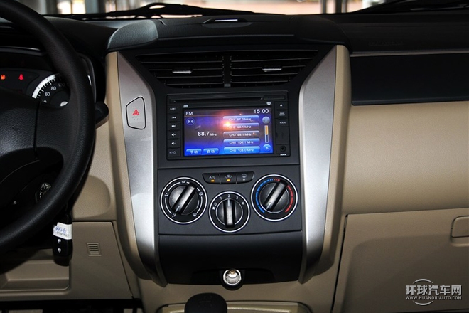 2015款 1.6L 手動北斗導航版