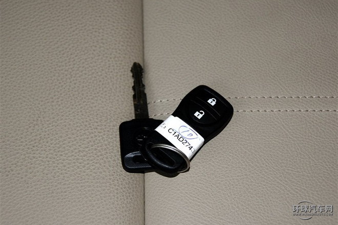 2015款 1.6L 手動豪華版