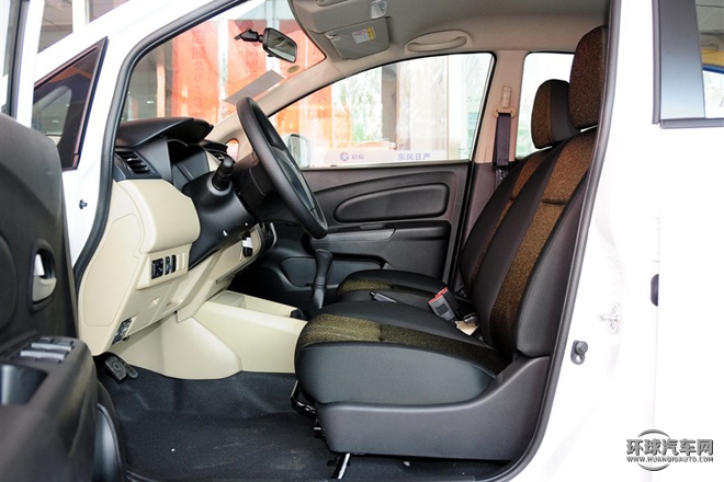 2015款 1.6L 手動時尚版