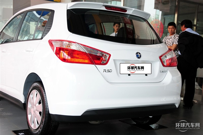 2015款 1.6L 手動時尚版