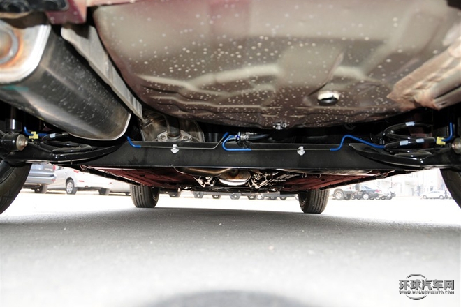 2015款 1.6L 自動(dòng)時(shí)尚版