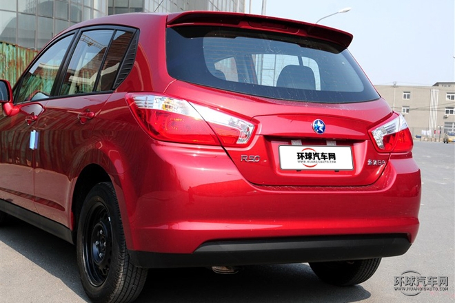 2015款 1.6L 自動(dòng)時(shí)尚版