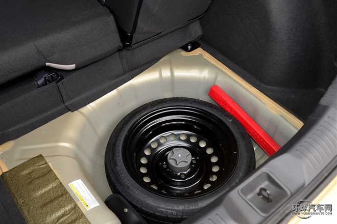 2015款 1.6L 手動北斗導航版