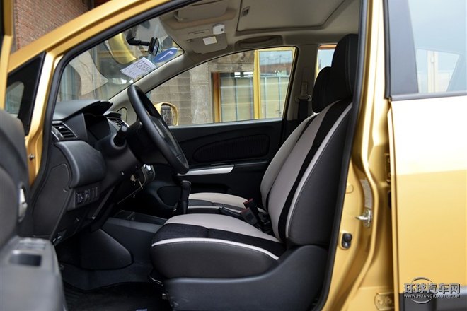 2015款 1.6L 手動北斗導航版