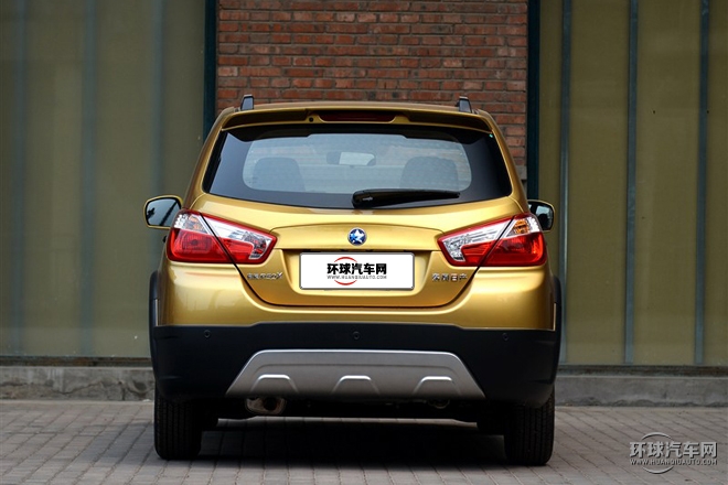 2015款 1.6L 手動北斗導(dǎo)航版