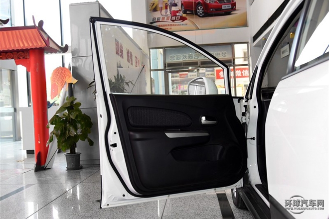 2015款 1.6L 手動豪華版