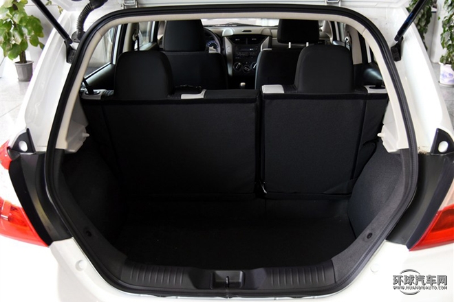 2015款 1.6L 手動豪華版