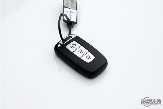 2015款 經典 2.0L 自動領先版