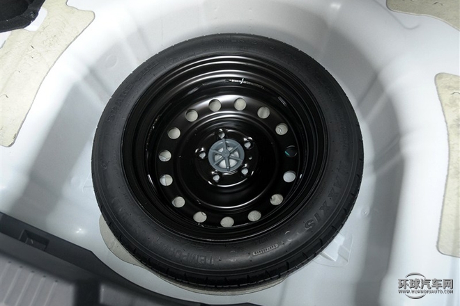 2015款 經(jīng)典 2.4L 自動豪華版 國IV