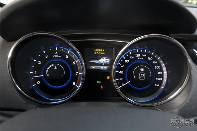 2015款 經(jīng)典 2.4L 自動(dòng)豪華版 國(guó)IV