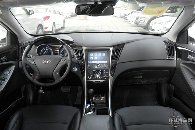 2015款 經(jīng)典 2.4L 自動(dòng)豪華版 國IV