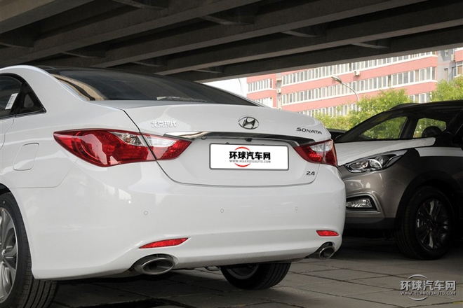 2015款 經(jīng)典 2.4L 自動(dòng)豪華版 國(guó)IV